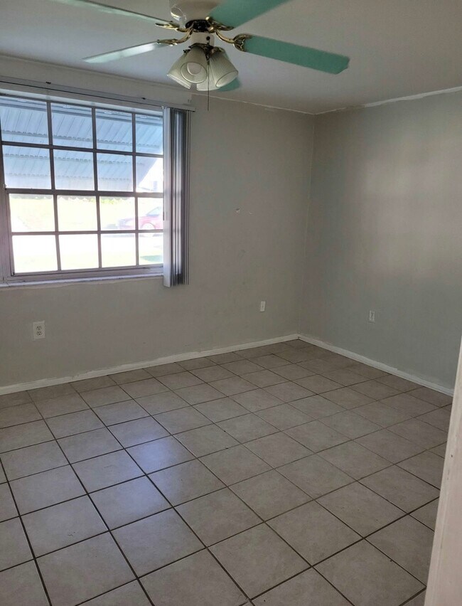 Building Photo - 12411 Partridge Hill Row