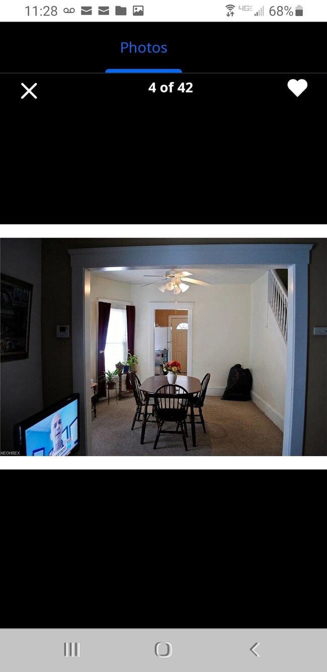 Building Photo - 3207 Daisy Ave