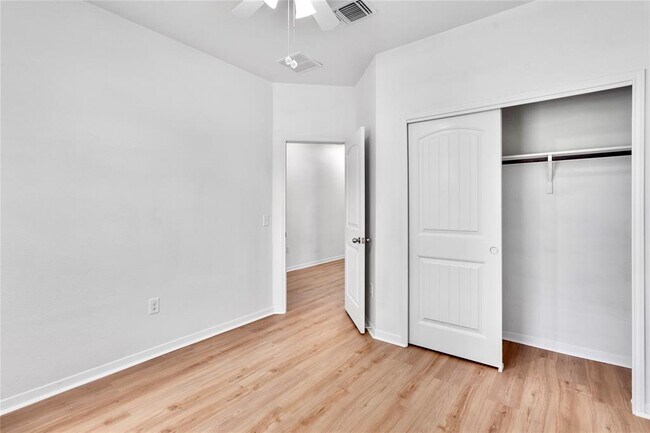 Building Photo - 1407 Brashear Ct