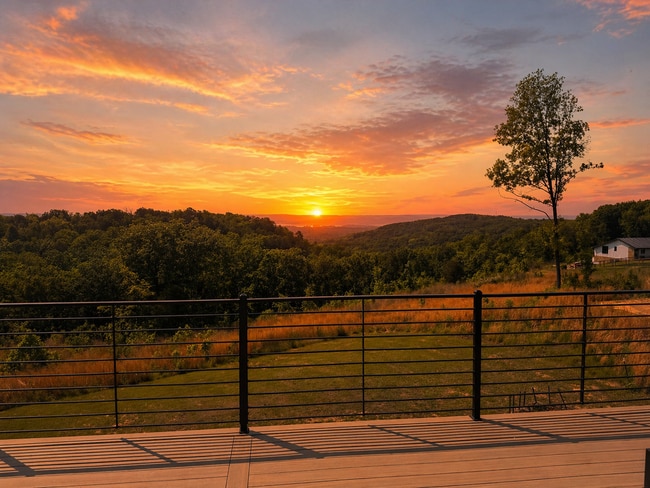 Building Photo - LAKE VIEW RENTAL HOME IN GUNTERSVILLE, AL