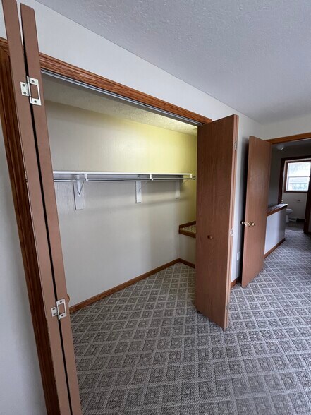 Building Photo - 1157 Yuma Cir NE