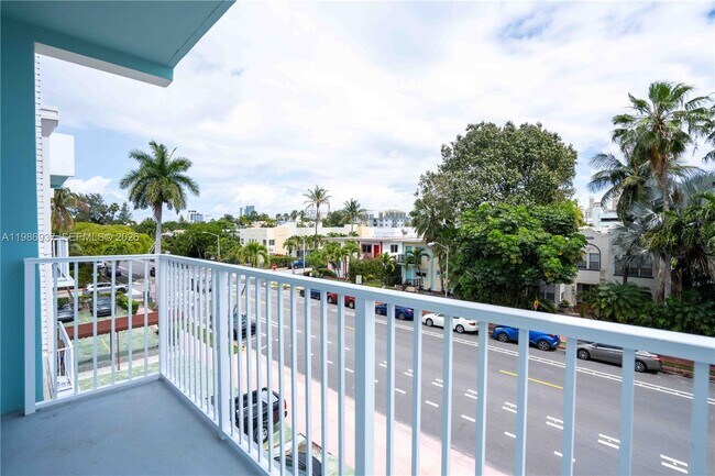 Building Photo - 1150 Euclid Ave