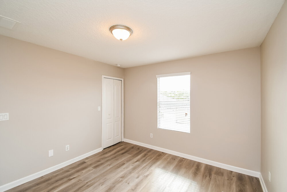 Building Photo - 16280 Stanis Ct