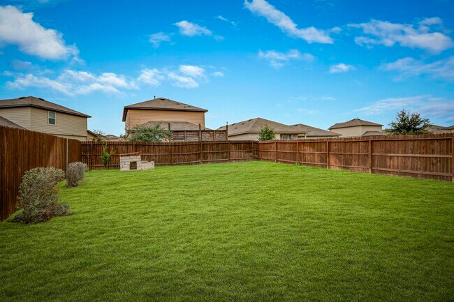 Building Photo - 3314 Angus Crossing