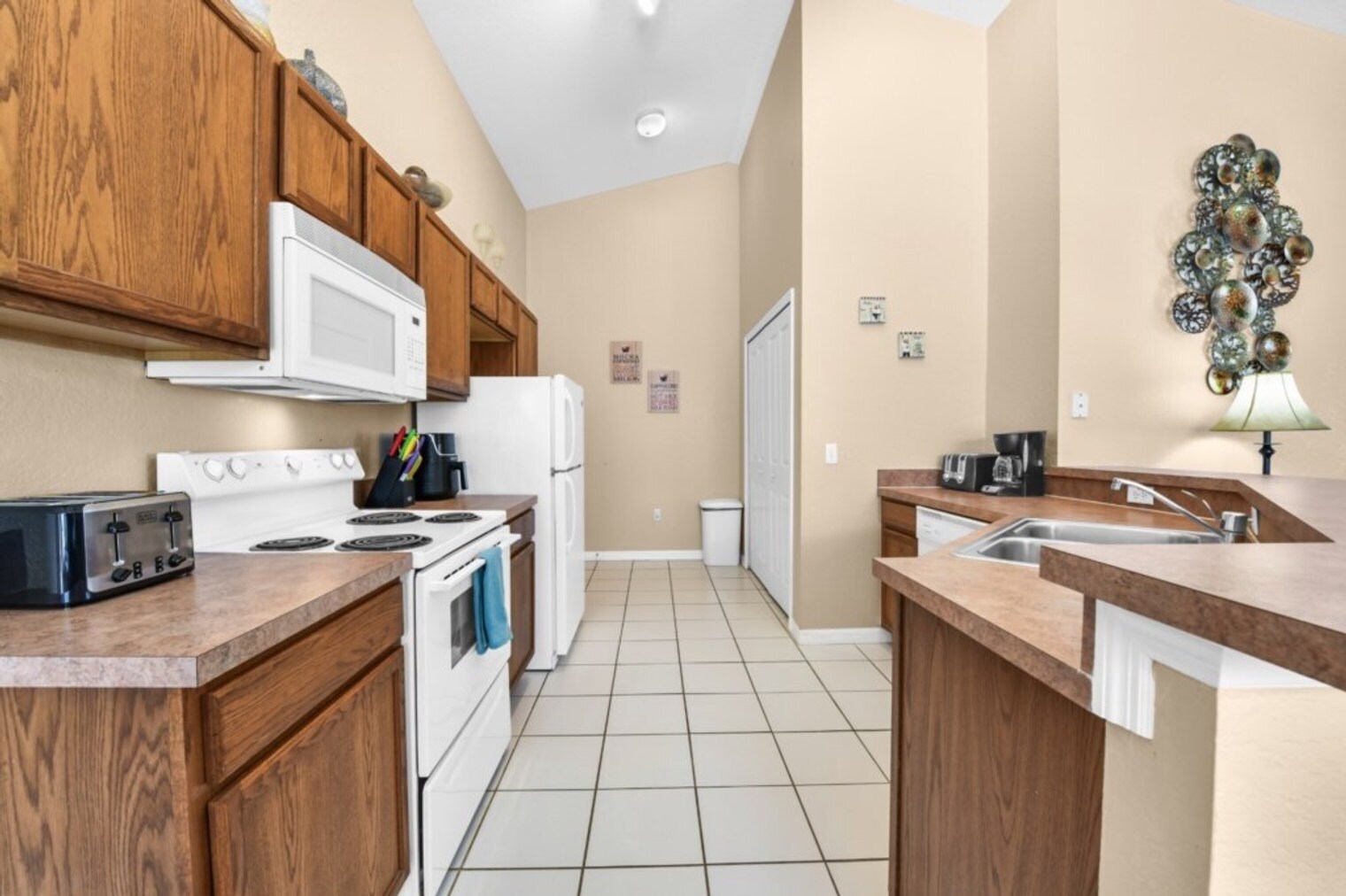 Building Photo - 508 Reserve Dr