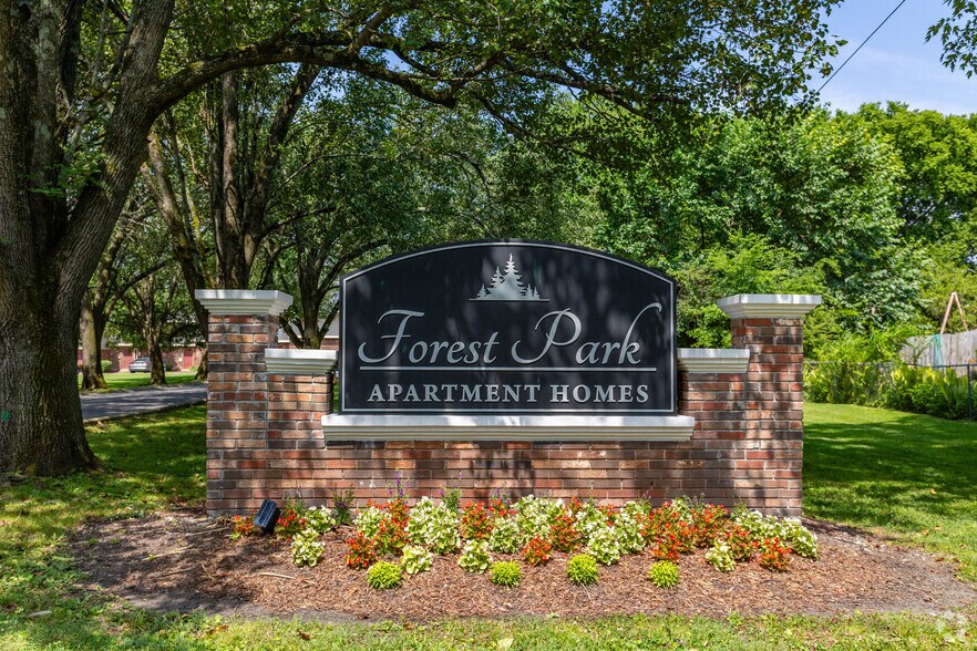 Primary Photo - Forest Park