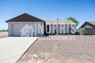 Building Photo - Clean Home with NO HOA in Arizona City