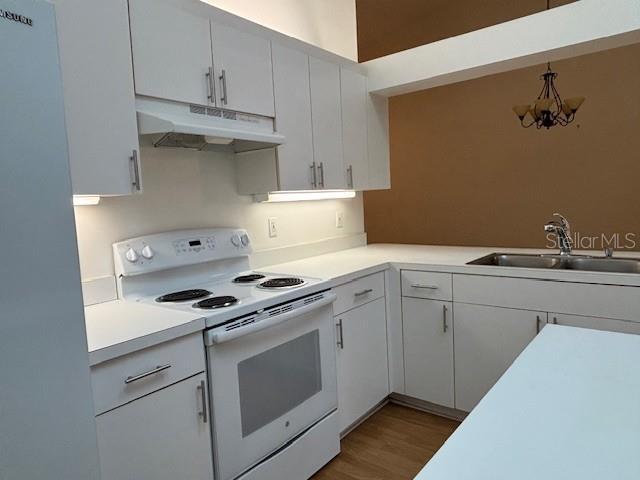 Building Photo - 4234 Chesterfield Cir