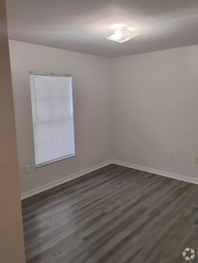 Building Photo - Ocala Duplex