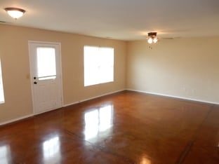 Building Photo - 1112 S Clifton Ave