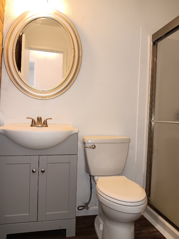 Building Photo - 252 Sanders Rd