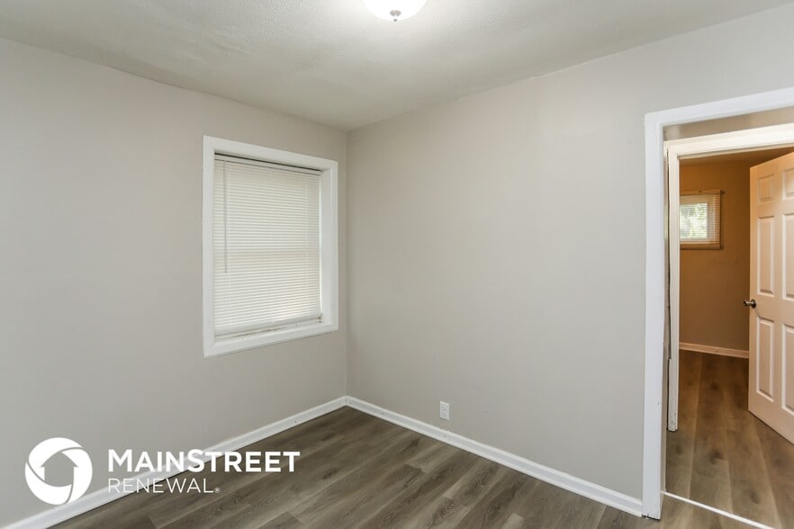 Building Photo - 7318 Brooklyn Ave