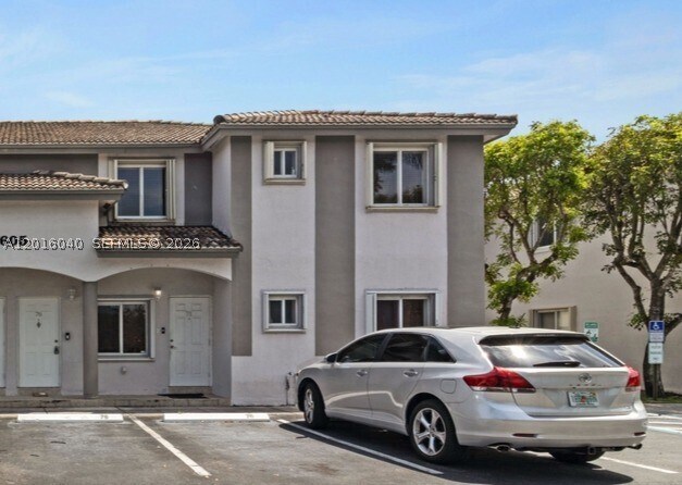 Building Photo - 5605 NW 109th Ave