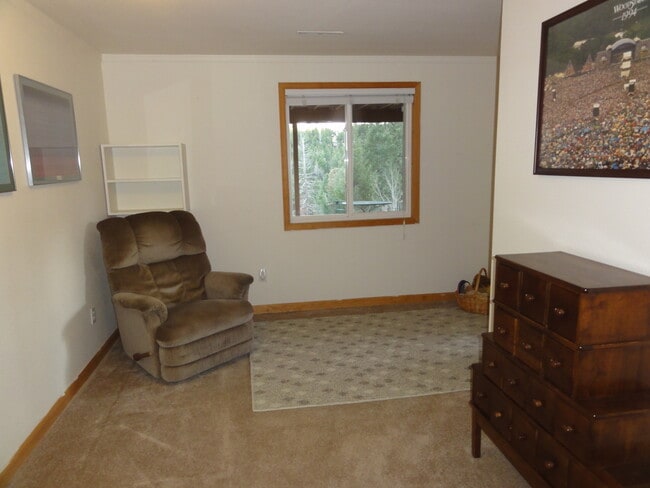 Building Photo - 4+ Bedroom, 3.25 Bath, 2312 Sq. Ft. Home o...
