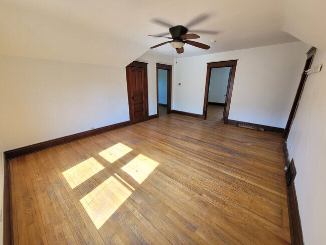 Building Photo - pp1412