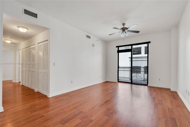 Building Photo - 8395 SW 73rd Ave