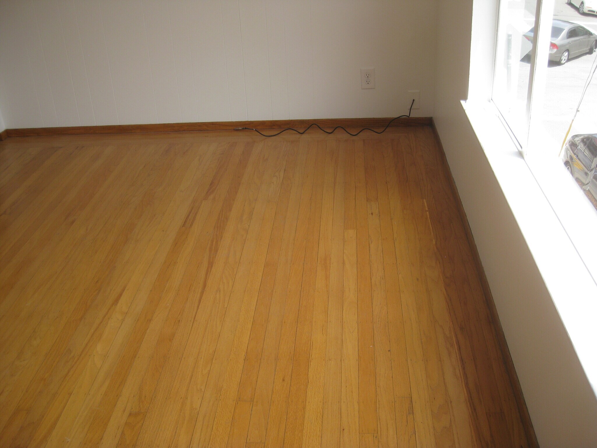 Building Photo - 300 Cortland Ave