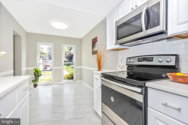 Building Photo - 7429 Mill Run Dr