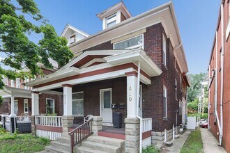 Building Photo - 470-472 King Ave