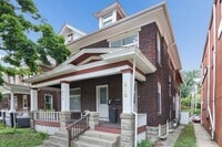 Building Photo - 470-472 King Ave