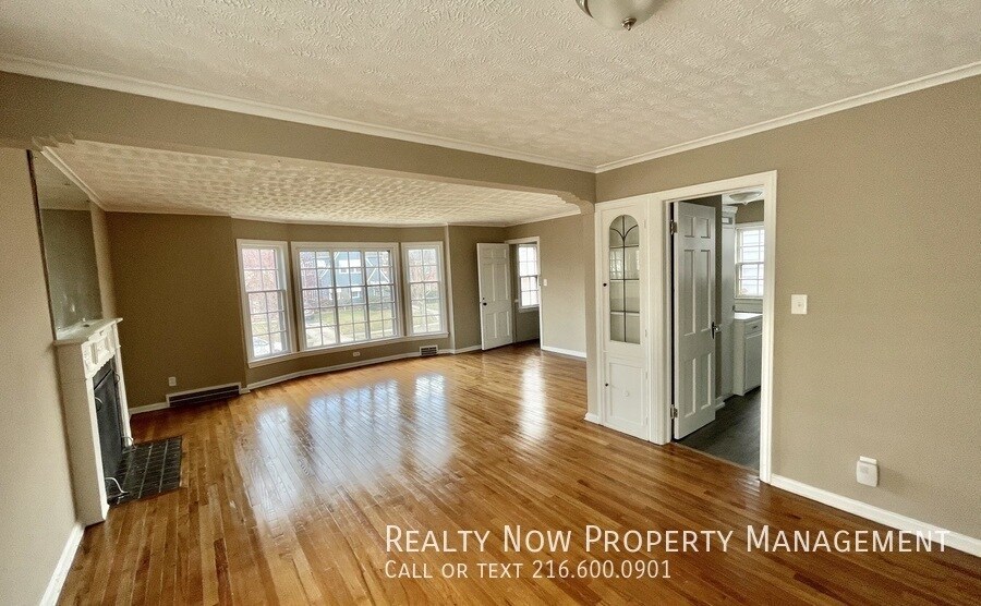 Building Photo - 3638 Lindholm Rd
