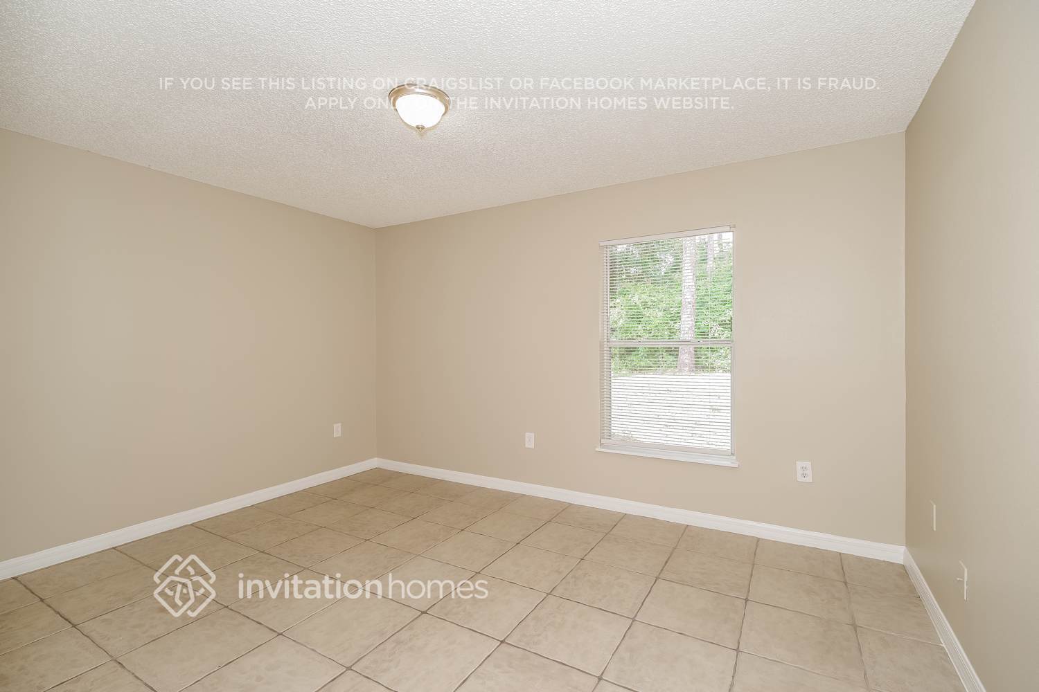 Building Photo - 6410 Golfview Ave