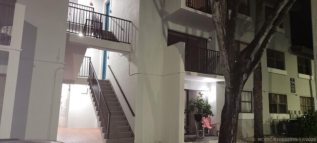 Building Photo - 7210 NW 179th St
