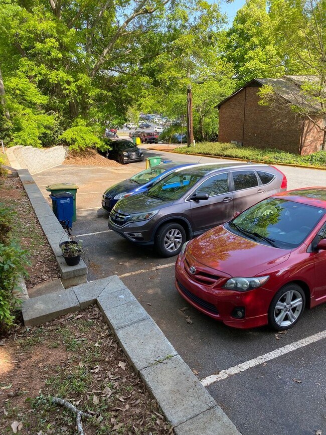 Building Photo - Off-Street Parking Steps from UGA