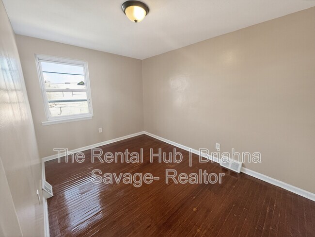 Building Photo - 12508 Knights Rd