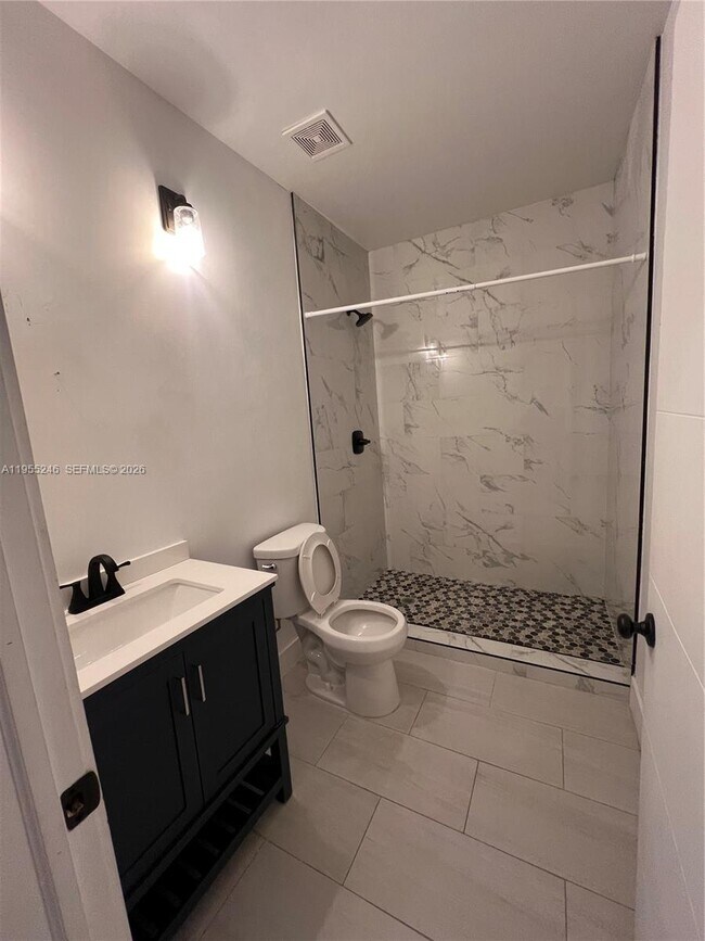 Building Photo - 1610 NW 53rd St