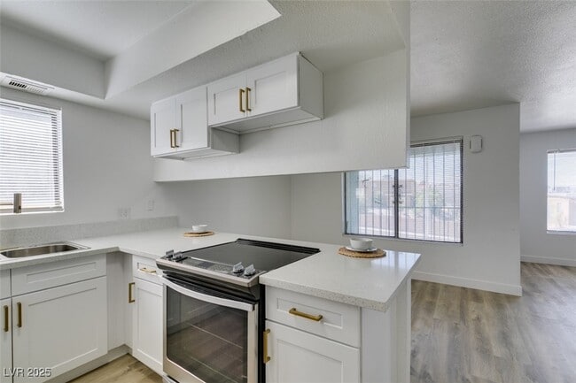 Building Photo - 6932 Kilgore Dr