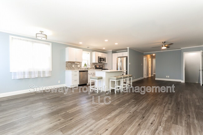 Building Photo - 208 Stoney Hill Rd