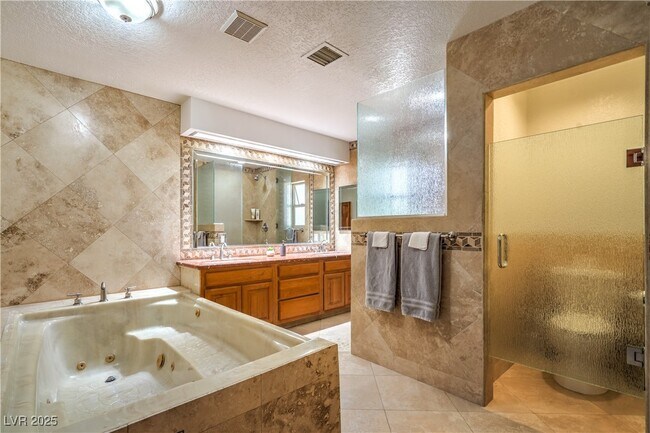 Building Photo - 3480 W Mesa Verde Ln