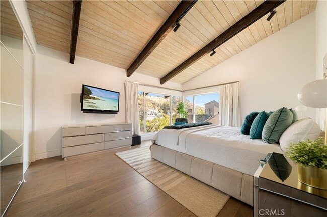 Building Photo - 2522 Zorada Dr