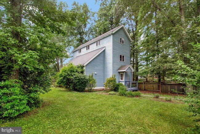 Building Photo - 920 Old Annapolis Neck Rd