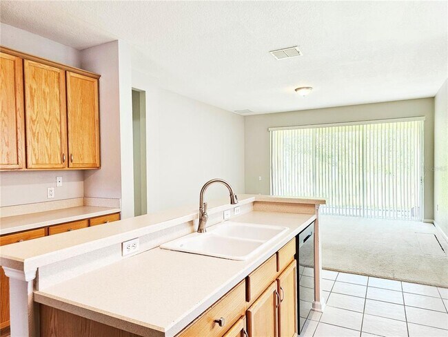 Building Photo - 8512 Abbotsbury Dr