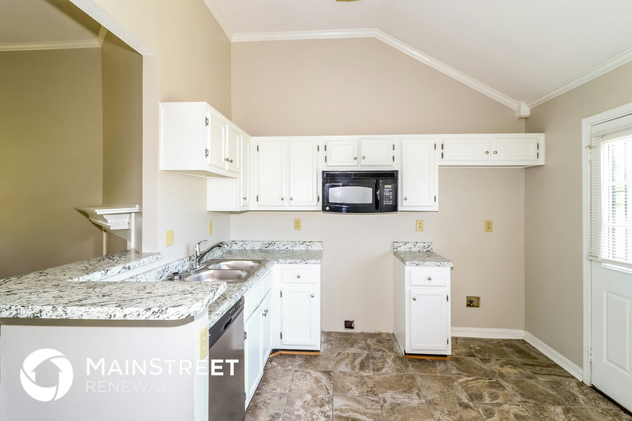 Building Photo - 2202 Stone Stream Dr