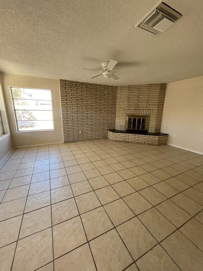 Building Photo - 4917 Ajax Ct