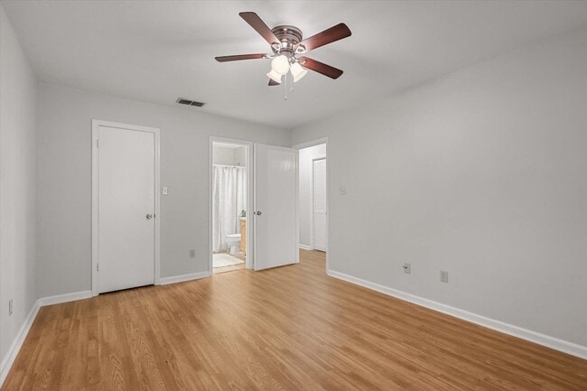 Building Photo - 1181 Brafforton Way