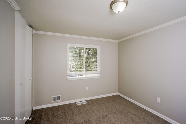 Building Photo - 3702 Iron Horse Way