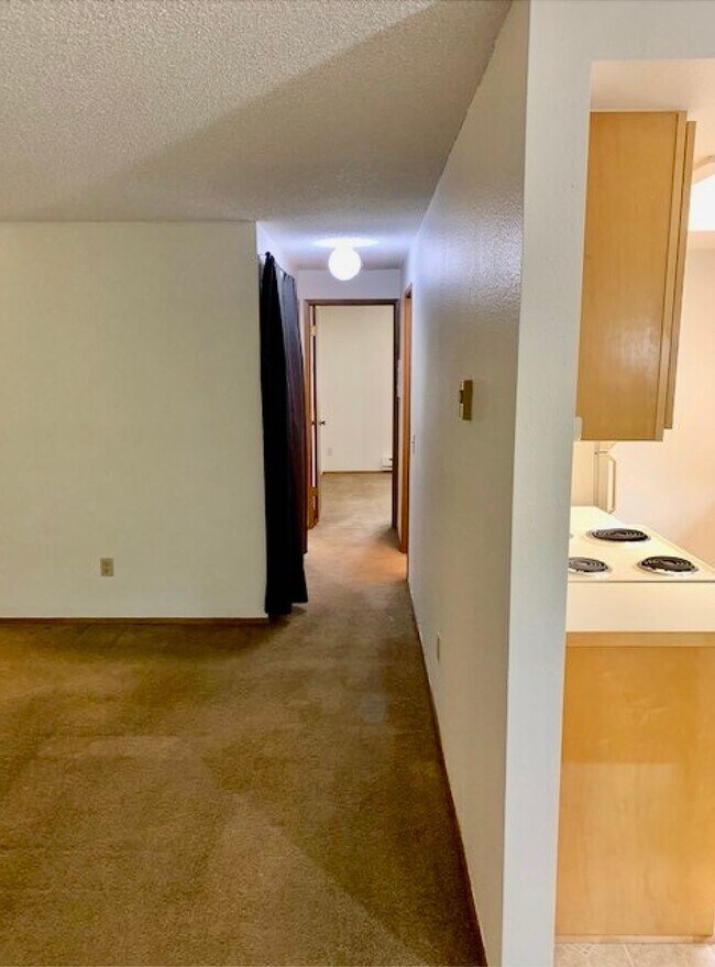 Building Photo - Carroll 4 Plex (LO)