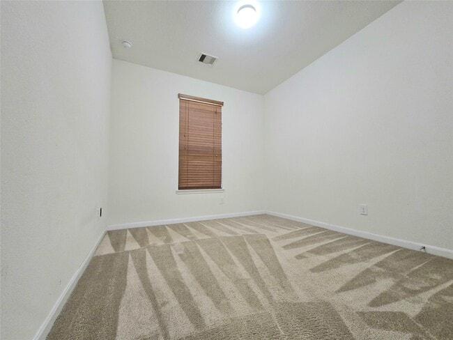 Building Photo - 22526 Belmont Cove Ln