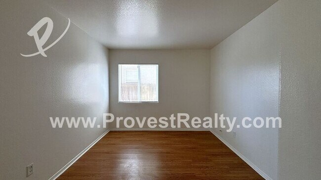 Building Photo - 9489 Sapphire Ave
