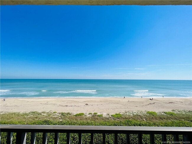 Building Photo - 10044 S Ocean Dr