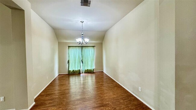 Building Photo - 3811 Windmill Creek Dr