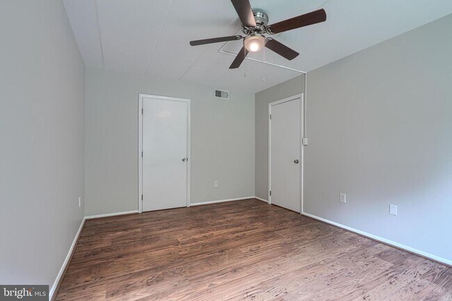 Building Photo - 5390 Smooth Meadow Way