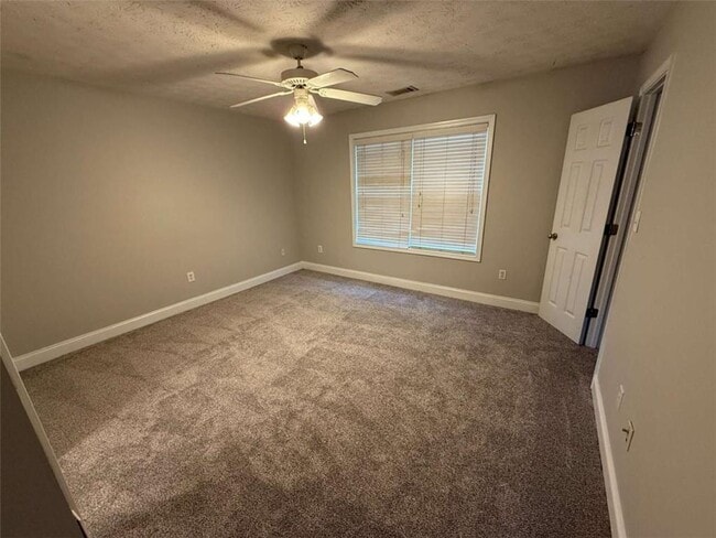 Building Photo - 105 Westchester Dr