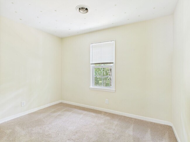 Building Photo - 9106 Barnwell Cir