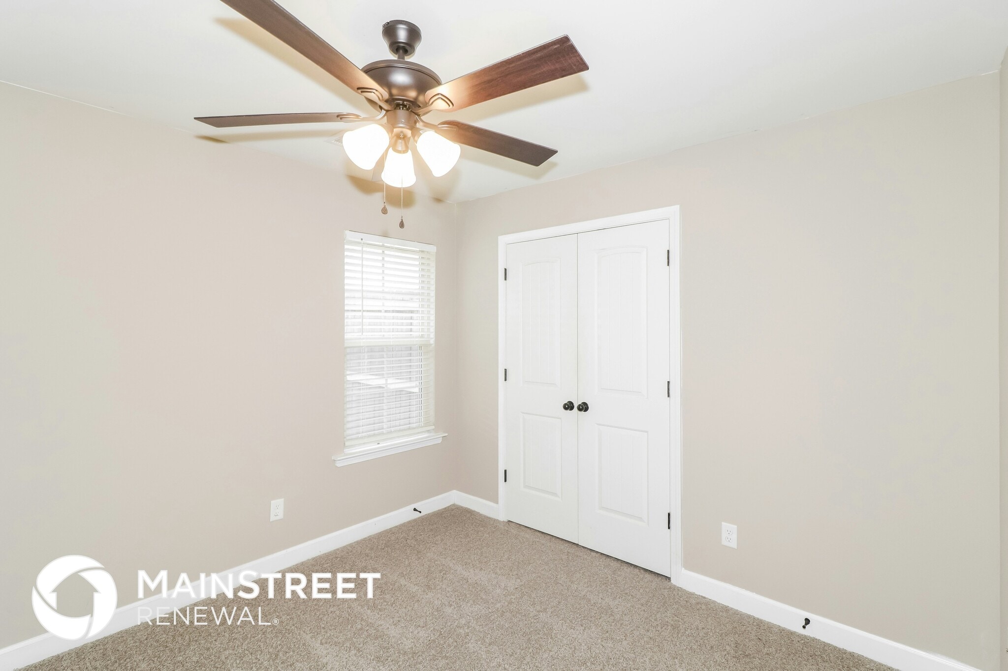 Building Photo - 1385 Switzer Dr