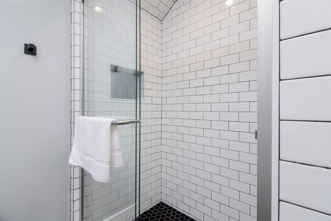 Building Photo - 23366 Hoover Ave